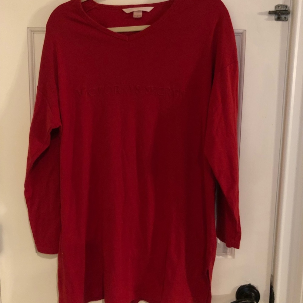 Victoria’s Secret size small nightgown like new